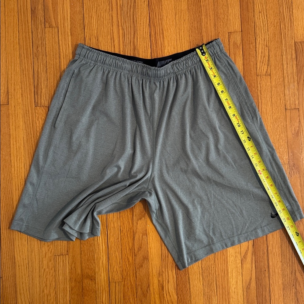 NIKE GREY DRI-FIT ATHLETIC SHORTS Men’s XXL Color - Picture 5 of 6